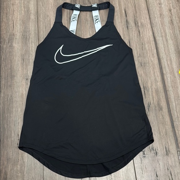 Nike‎ Black Racerback Sleeveless Tank Top - Picture 1 of 8